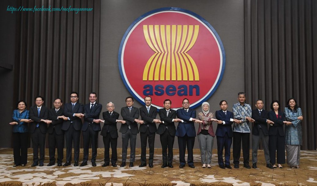 la giunta partecipa all'Incontro ASEAN ONU che accetta l'inaccettabile